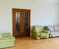 Parduodamas didžiulis butas 3 kambarių, 121 m²