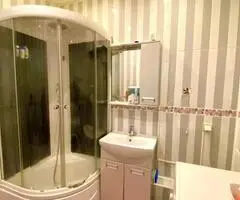 Parduodamas 2 kambarių butas, 56 m², plytinis namas