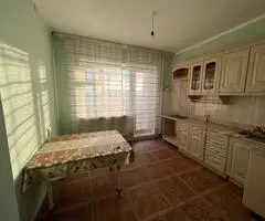 1 miegamasis, 39 kv. m. pastatyti 2011 m.