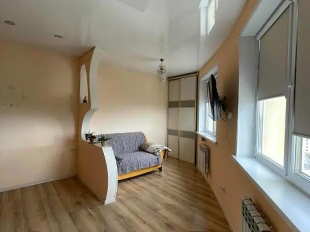 1 kambarys, 43 m², indvidualus išplanavimas - 1