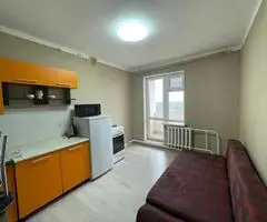 1 kambarys, Butas šviesus