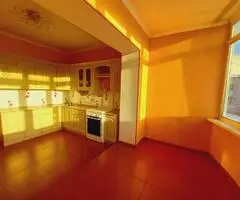 Parduodamas labai jaukus 2 miegamųjų, 61 m² butas