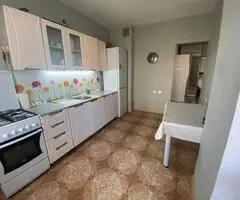 1 kambarys, 38 m² kavadratai