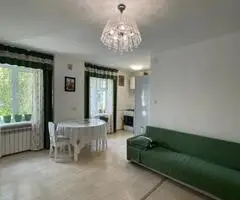 3 kambarių, 53 m², Namas mūrinis - renovuotas
