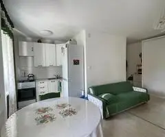 3 kambarių, 53 m², Namas mūrinis - renovuotas