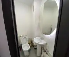 Parduodamos 64 kv.m. patalpos